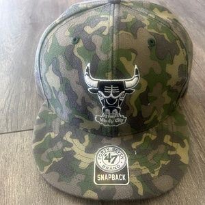 47 Brand, Chicago Bulls, Camo Snapback, Youth Size, Vintage 00’s